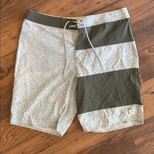 O’Neill Mens - Retrofreak Boardshorts - Size 32